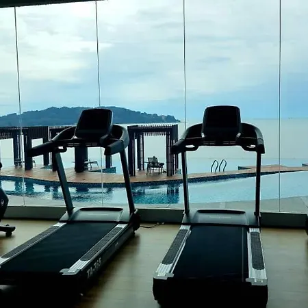 Cozy Seaview Studio At Imperium Residence Tanjung Lumpur Kuantan Exterior photo