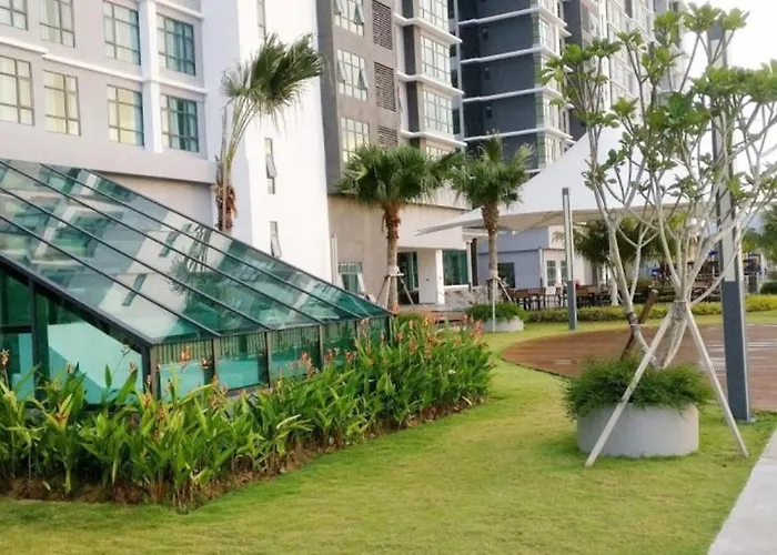 Cozy Seaview Studio At Imperium Residence Tanjung Lumpur Kuantan
