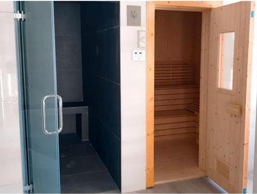 Cozy Seaview At Imperium Tanjung Lumpur Apartment Kuantan